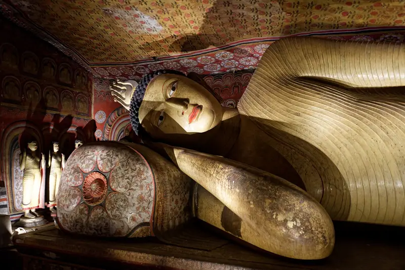 The reclining Buddha inside the Dambulla cave temple