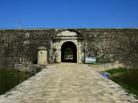 The stone gateway and bridge into Jaffna Fort