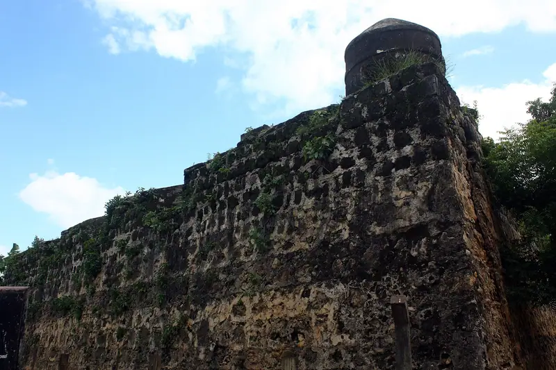 The coral-stone walls of the Dutch fort at Kalpitiya