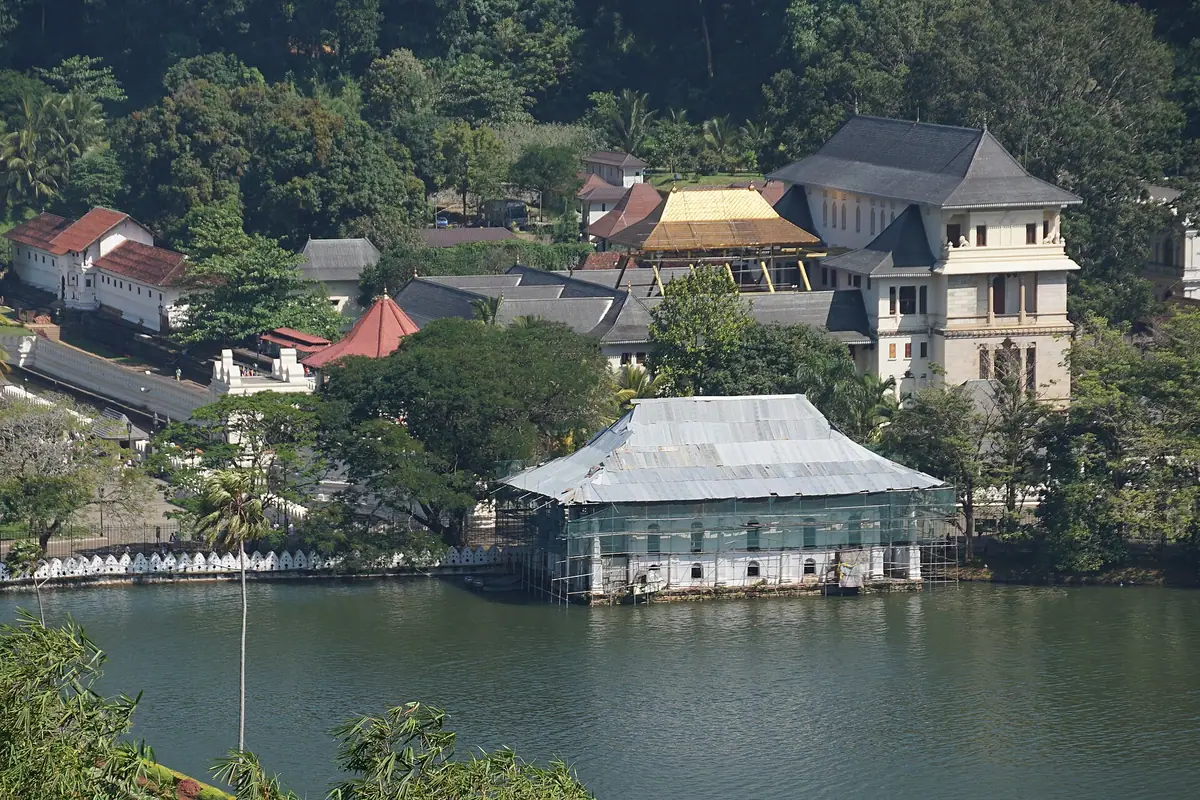 The lake-side buildings of the Temple of the Tooth on Kandy Lake