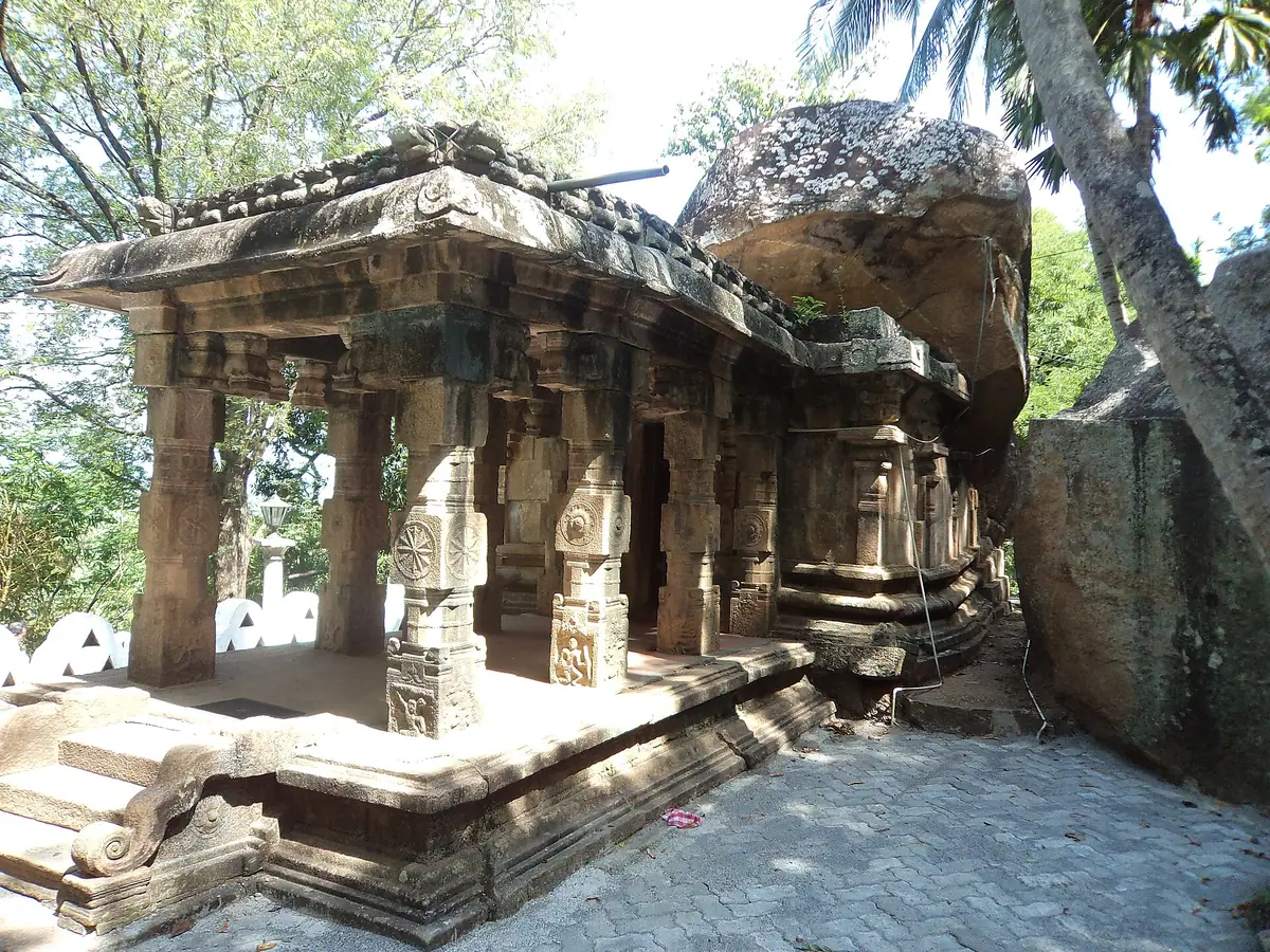 The carved stone shrine at Ridi Viharaya, the Silver Temple