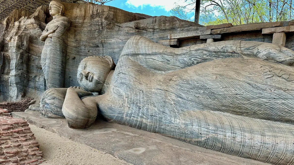 The standing and reclining Buddhas carved into the rock at Gal Vihara, Polonnaruwa