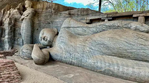 The standing and reclining Buddhas carved into the rock at Gal Vihara, Polonnaruwa