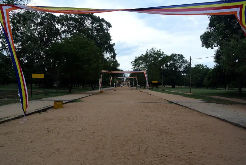 The long path towards Kiri Vehera stupa at Kataragama