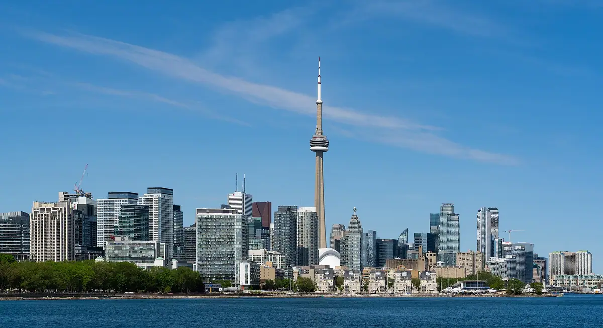 The Toronto skyline and CN Tower from Trillium Park